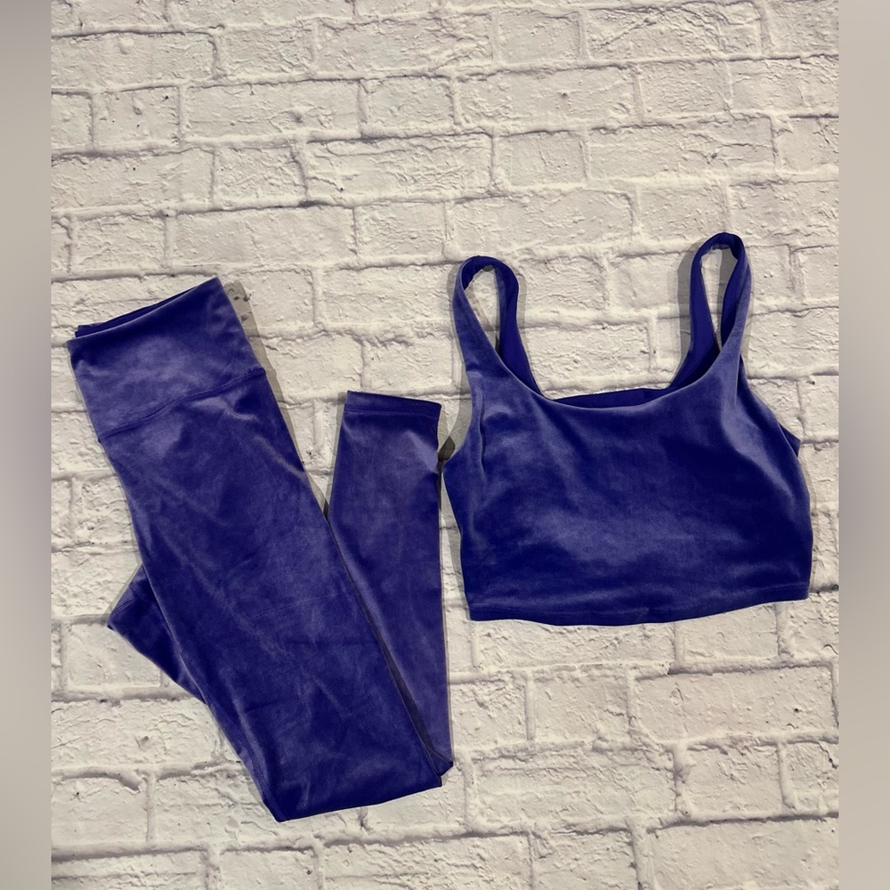 Athleta Elation Velvet Tight|S paired with Velvet Cut-Out Crop D-DD in Small - Picture 4 of 11